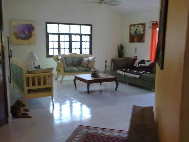 Albergue Beachouse Dive Cozumel